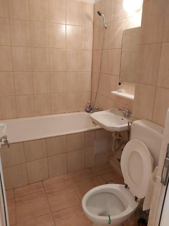 Metroufavoritgarsonieraaficotroceni Apartment Bucharest 0*,  Romania